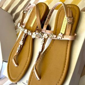 Brand NEW Flat Sandal